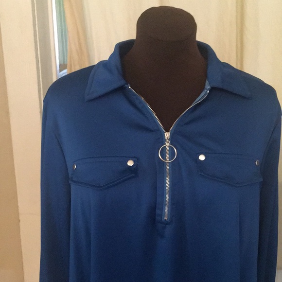 Flycurvy 1/4 Zip Blouse - Picture 4 of 5